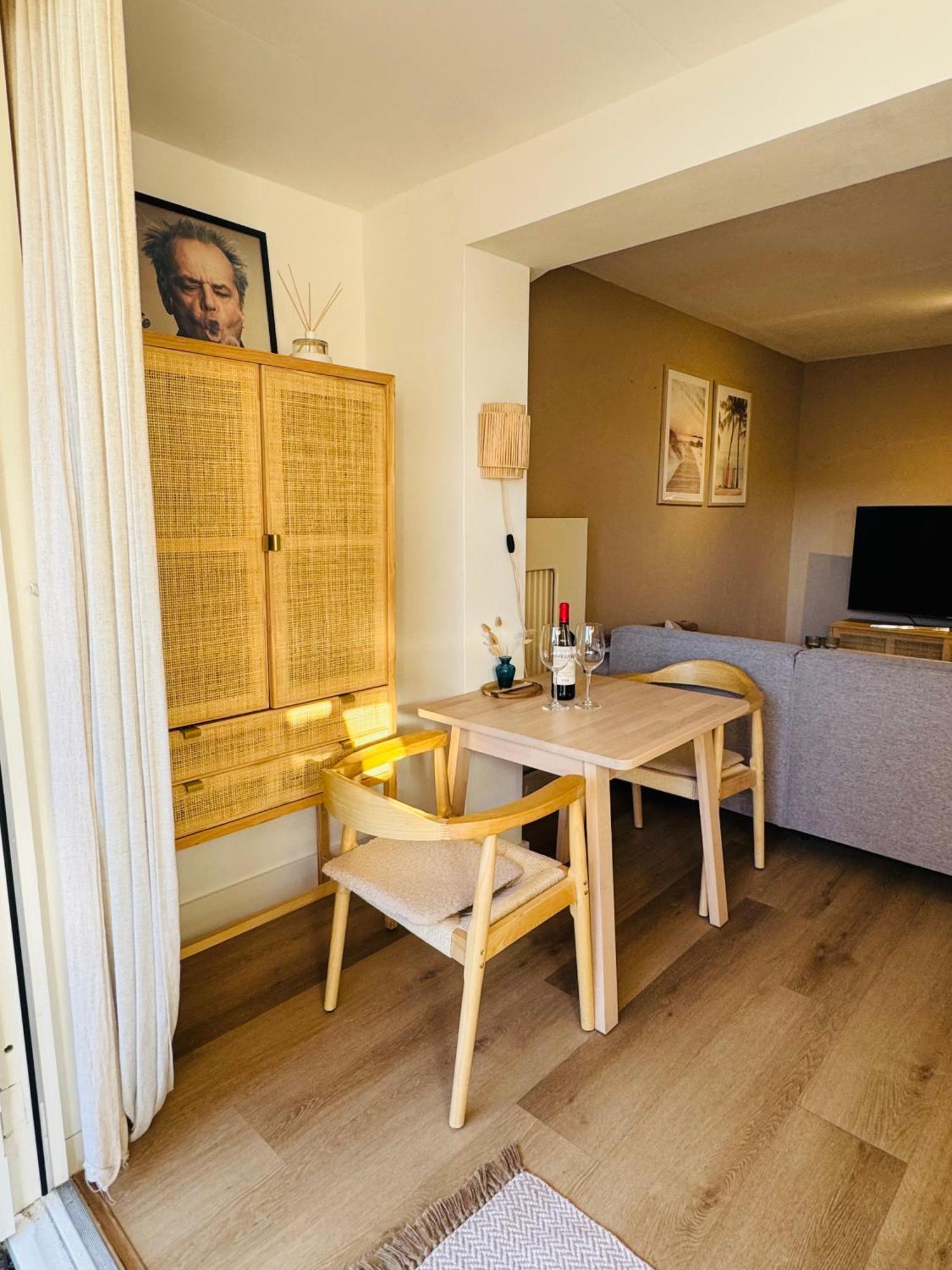 Appartement Hello Noordwijk - Souterrain Hoogwakersbosstraat 6 Extérieur photo